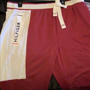 Tommy Hilfiger sweats